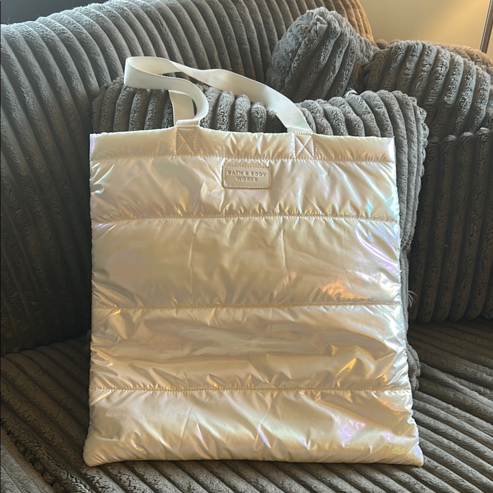 Bath & Body Works Pure Wonder Iridescent Tote Bag Large 🤍